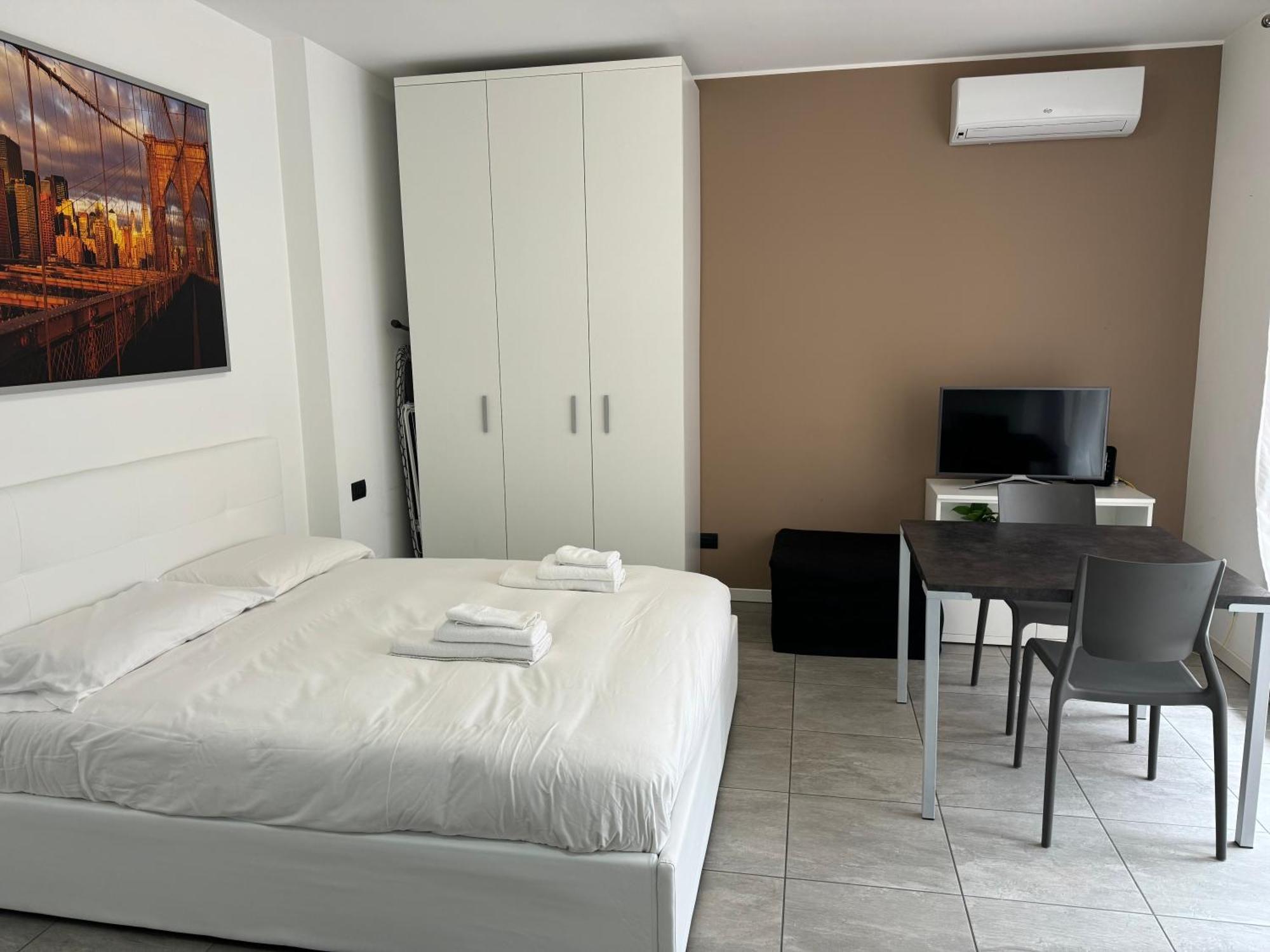 Sempione Rho Expo Stay - Affitti Brevi Italia Pero Luaran gambar